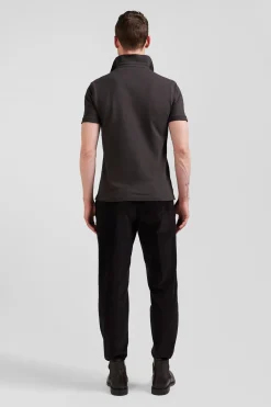 Slim brown short-sleeved cotton piqué polo shirt