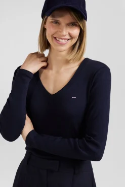 Slim navy blue long-sleeved V-neck cotton T-shirt
