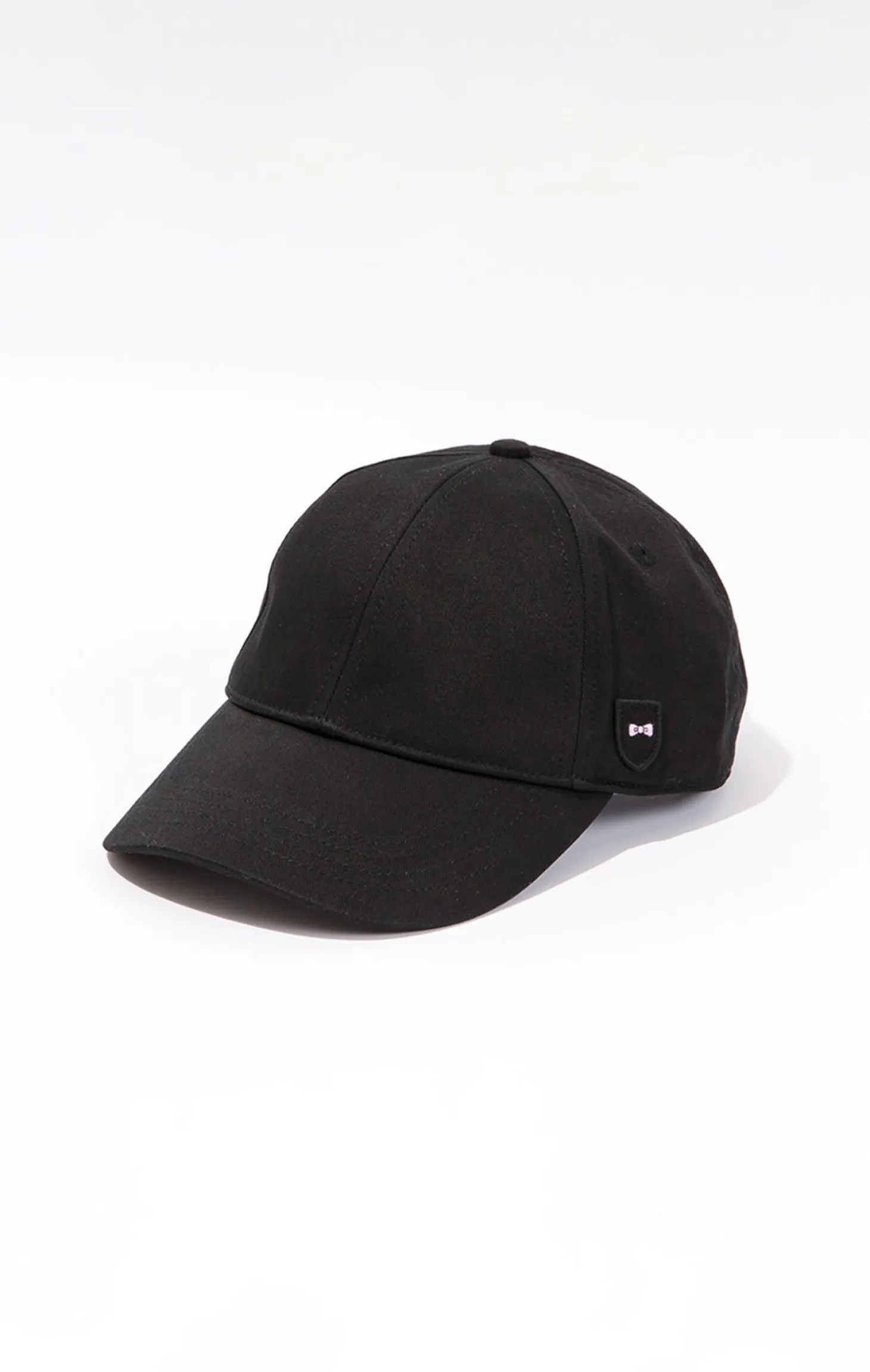 Unicolour black cotton cap